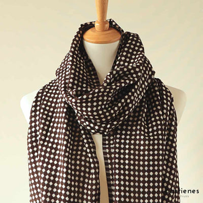 Schal Braun-Weiss gemustert aus Viskose - Fairtrade Edition