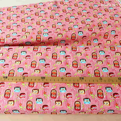 Fröhlicher Kinderstoff in pink bunt aus Baumwolle
