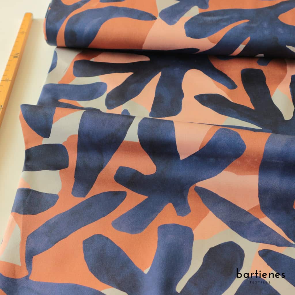 Feiner Baumwollsatin gemustert als Meterware für den Sommer