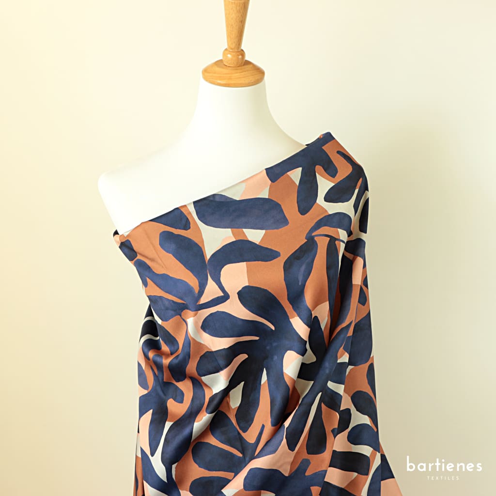 Feiner Baumwollsatin gemustert als Meterware für den Sommer