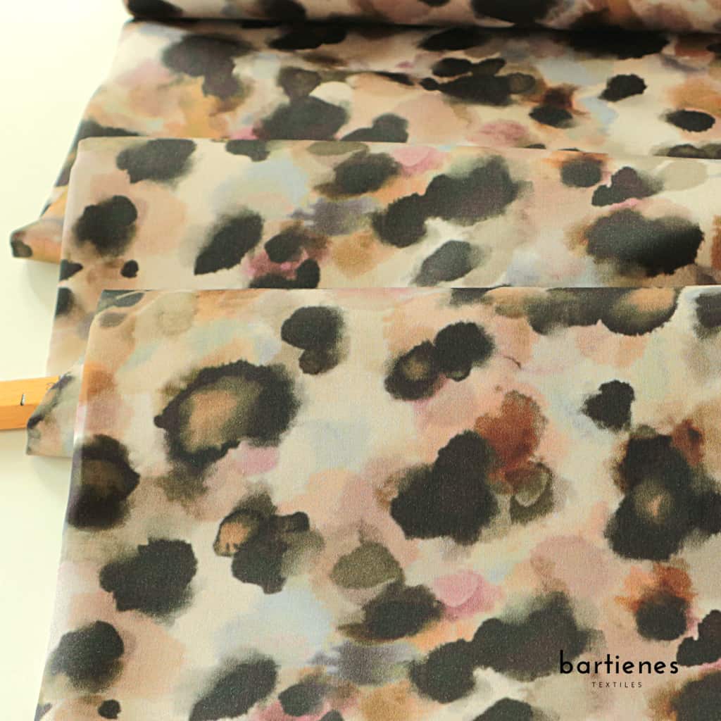 Feiner Baumwollsatin gemustert als Meterware für den Sommer