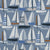 detail-von-baumwollstoff-in-jeans-blau-mit-segelbooten-wie-gemalt-in-weiss-blautönen-ocker