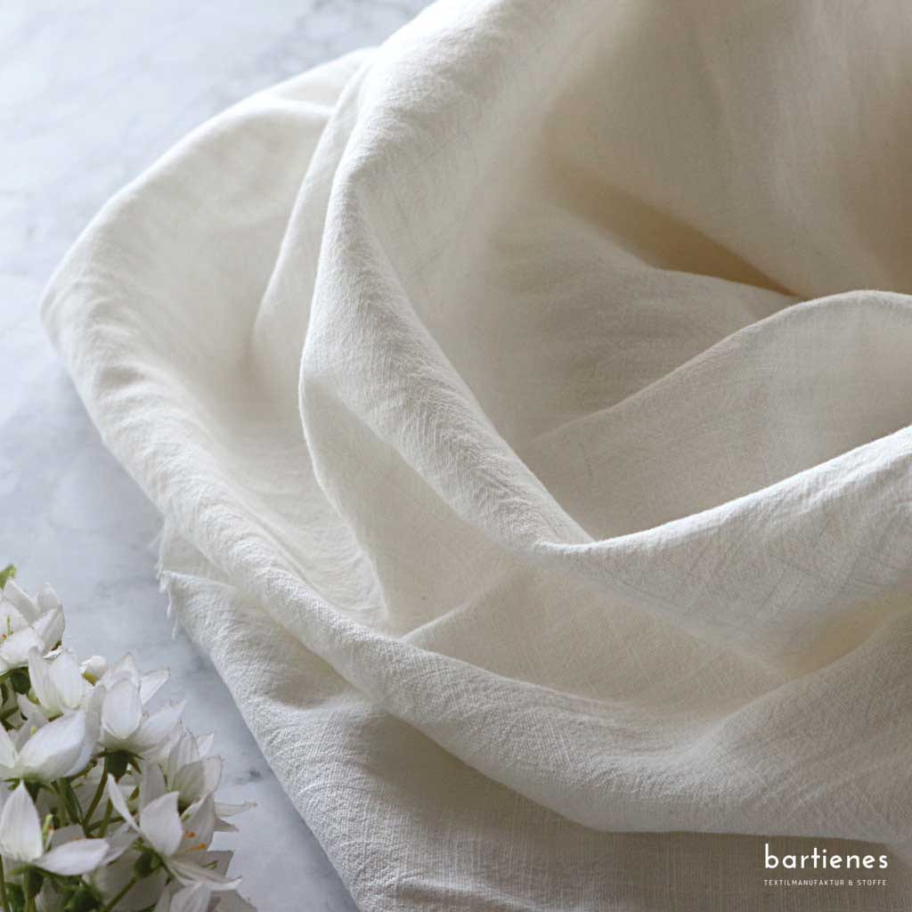 vier-leinen-stoffe-stonewashed-als-meterware-in-den-farben-uni-rost-ocker-lachsrosa-dunkles-altrosa