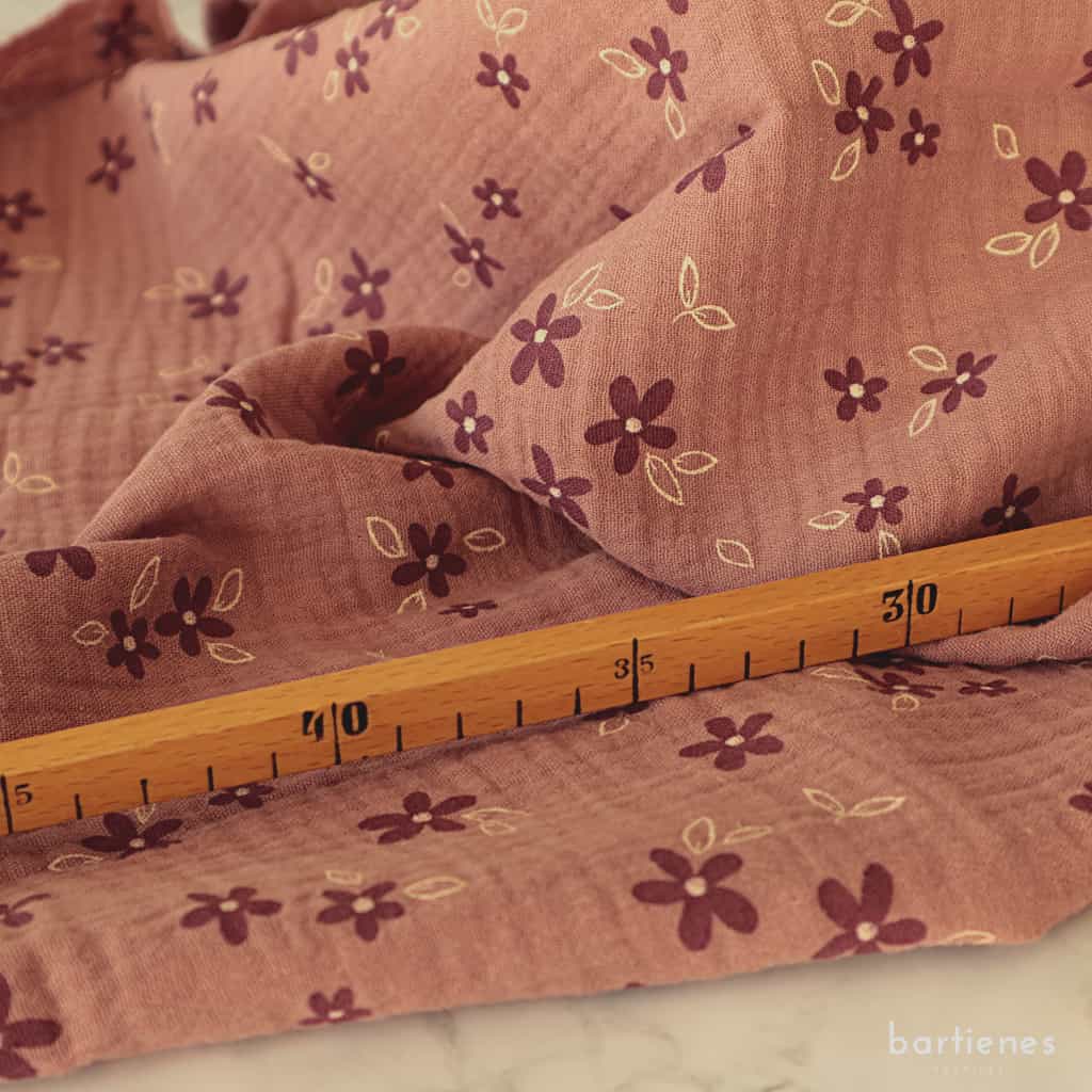 Musselin Stoff mit Blumen