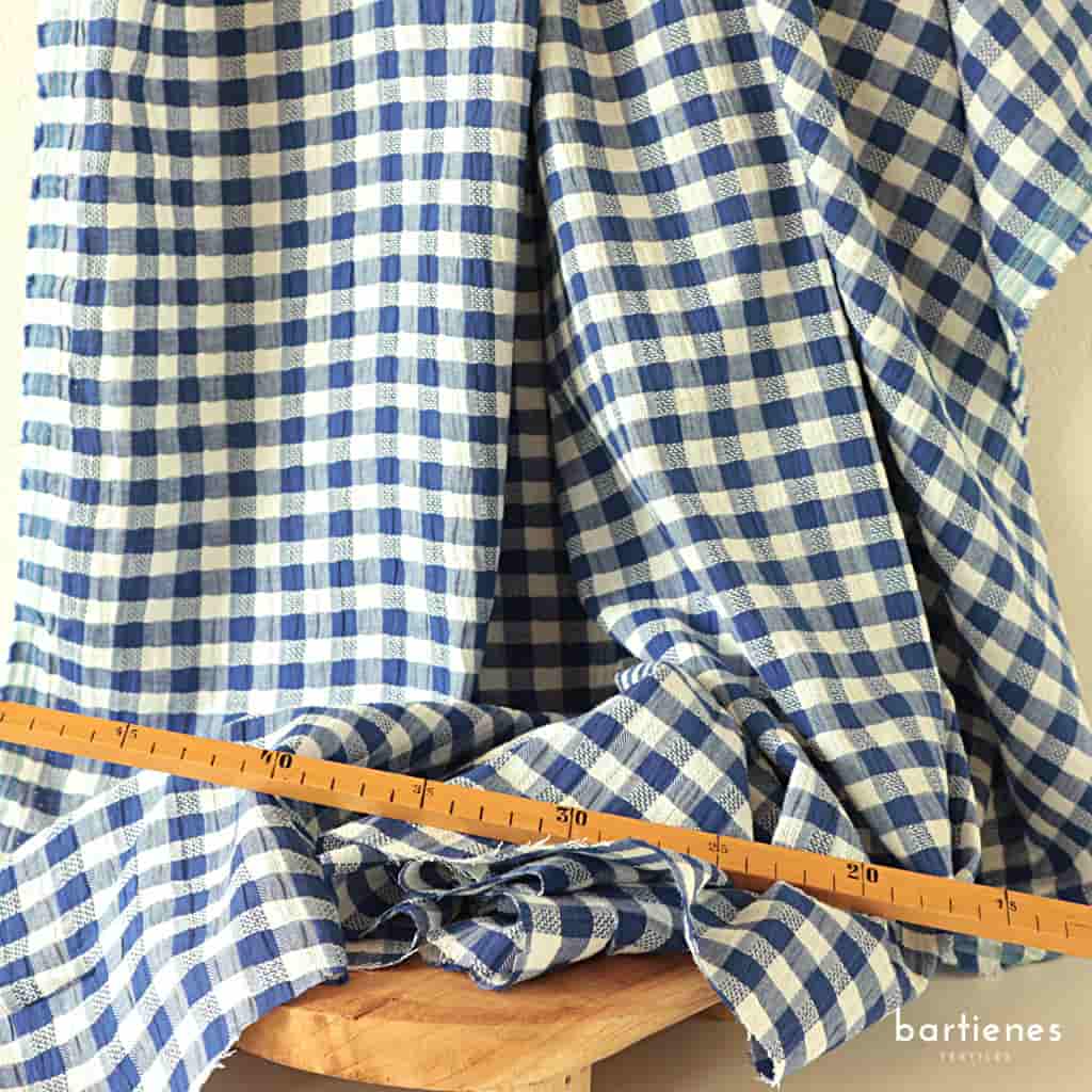 Seersucker Stoff mit Vichy Karo gross aus Baumwolle
